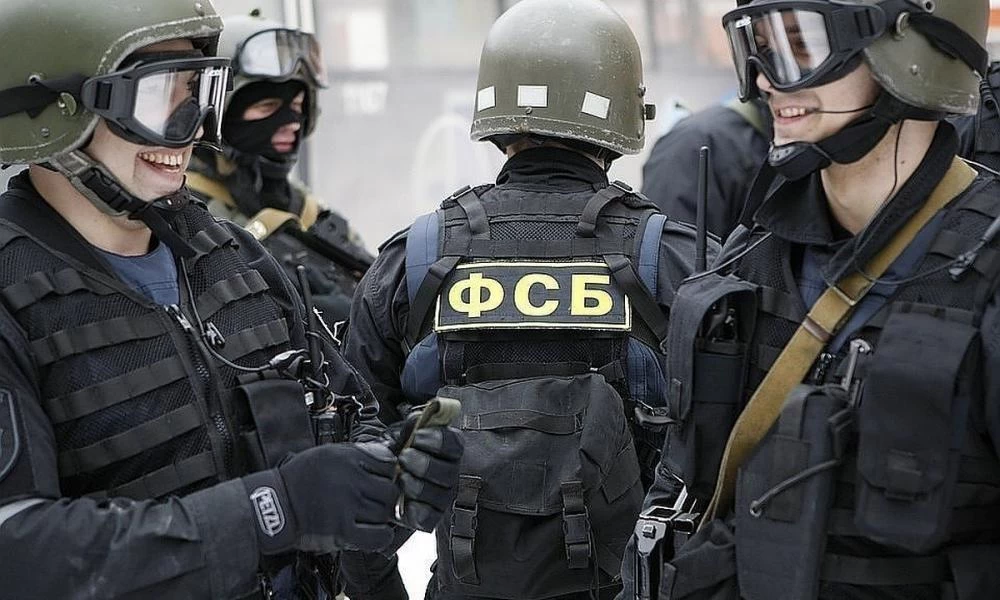 FSB: «Κατάσκοπος» διέρρευσε απόρρητα δεδομένα υπερηχητικών αεροσκαφών